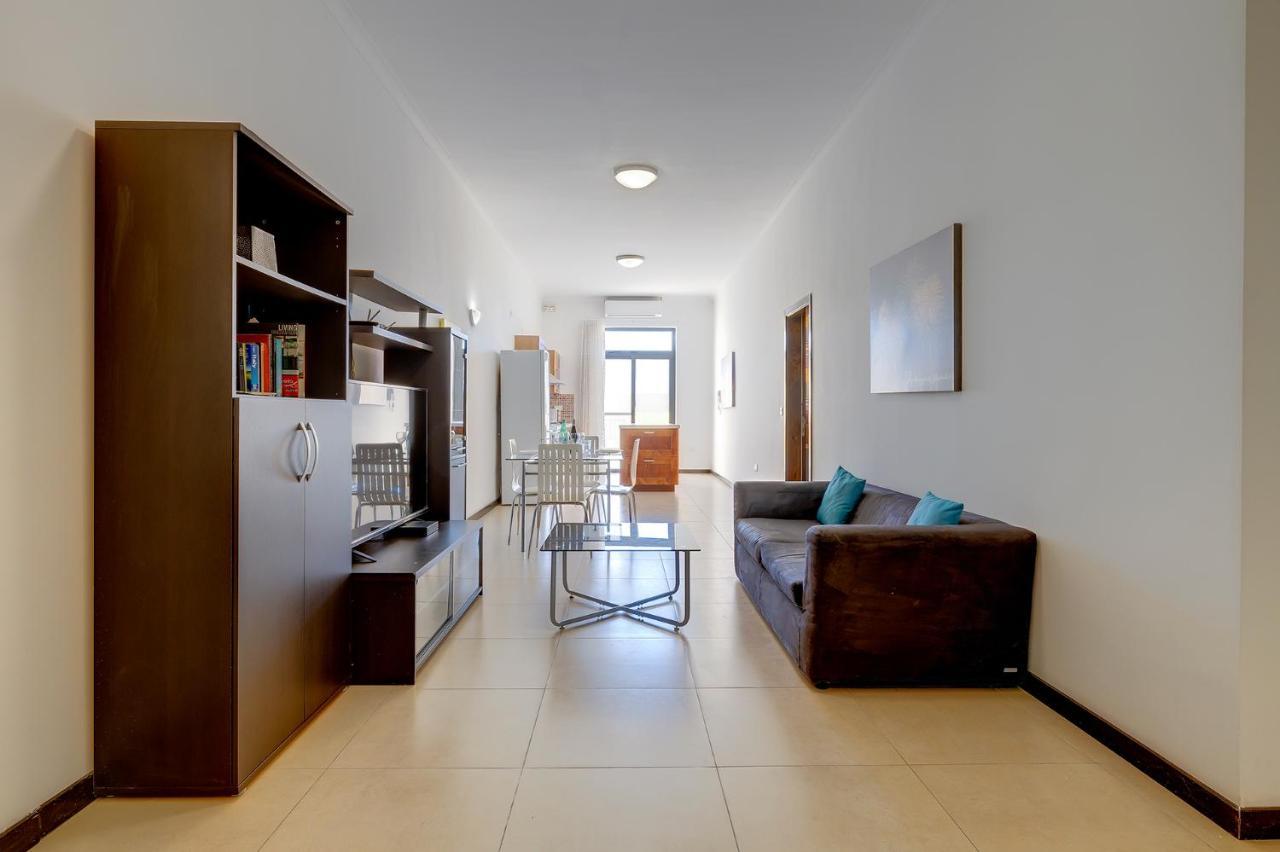 Modern 2 Bedroom Maisonette In Central Sliema Exterior foto